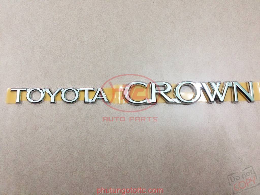 Chữ Toyota nắp cốp sau Crown