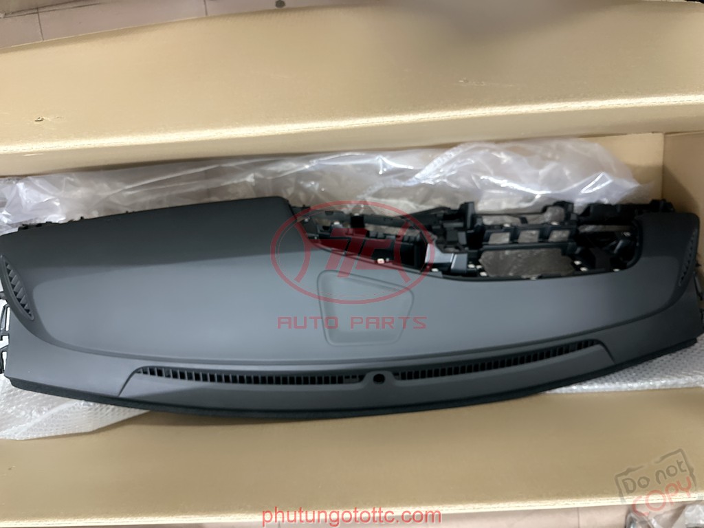 Táp lô Accent 2024 (84710AY010NNB)