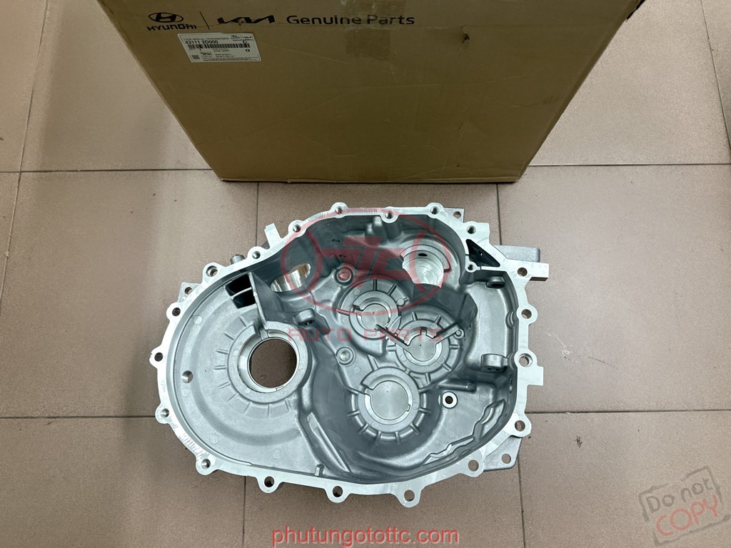 Vỏ hộp số đoạn giữa Elantra/Kona/Tucson 15 1.6 Turbo/Rondo 2016-2018 (431112D000)