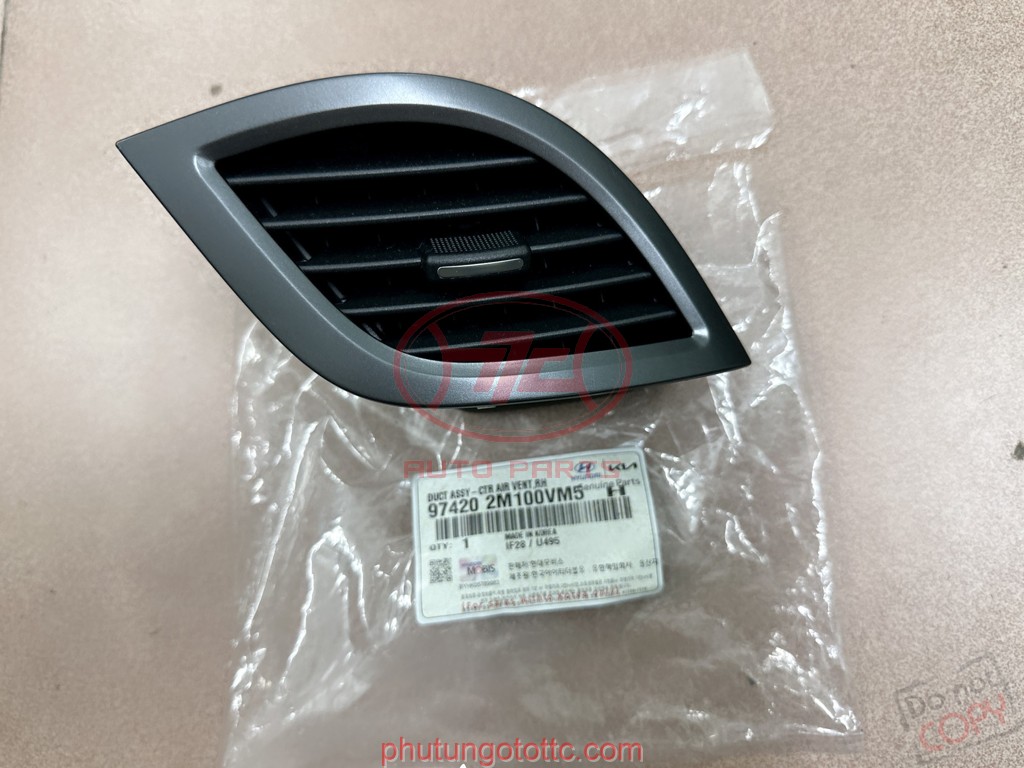 Cửa gió điều hòa giữa táp lô Genesis Coupe 2008 (RH) (974202M100VM5)