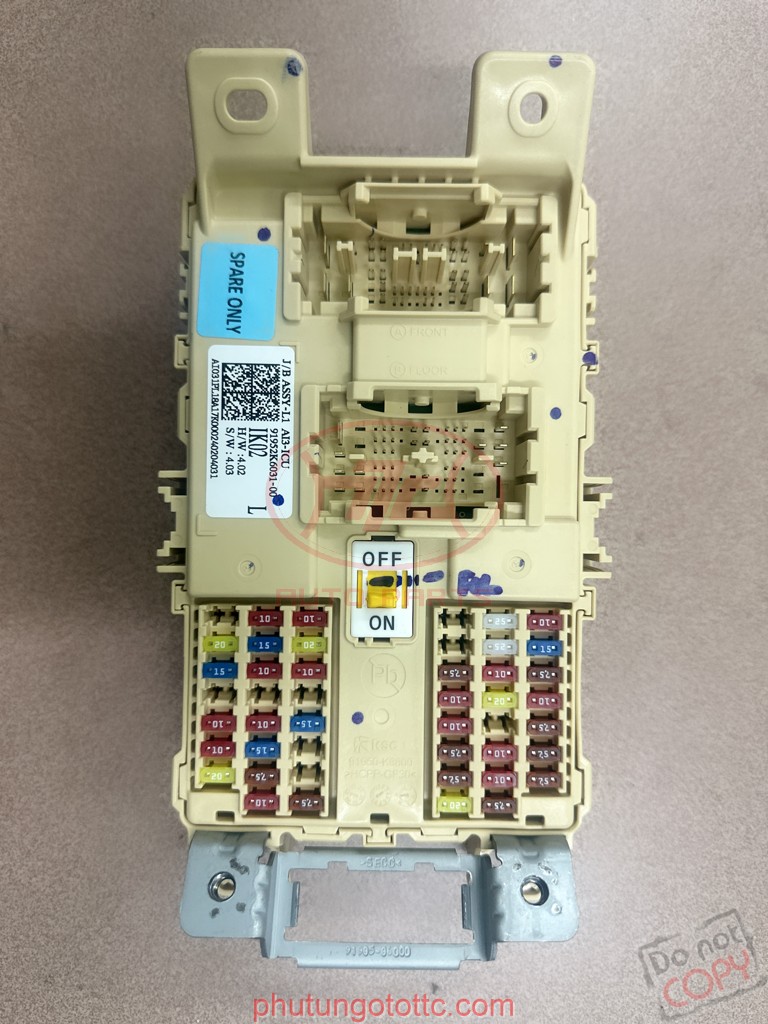 Hộp cầu chì trong xe Grand i10 2022 (91952K6031)