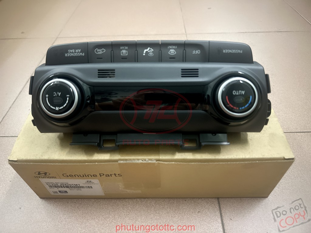 Công tắc điều hoà Kona 2016-2018 (97250J9420TMT)