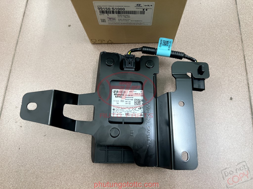 Cảm biến cảnh báo vượt hông sau Santafe 2019 (99150S1000)