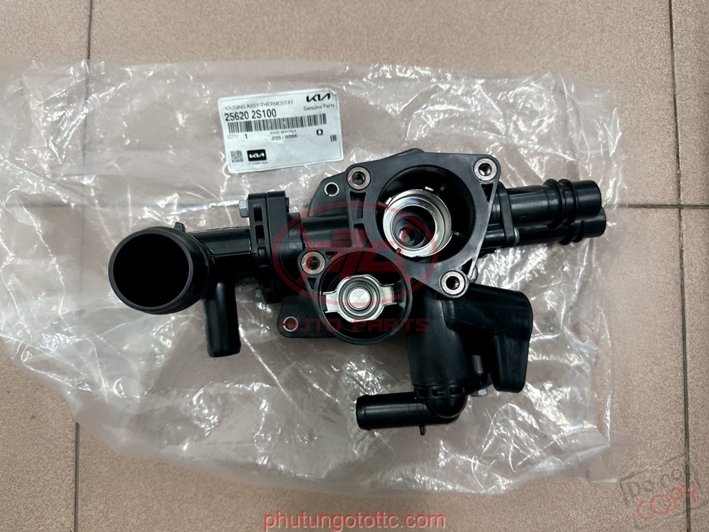 Dầu máy xe Hyundai G700 SP-5W-30 1041135