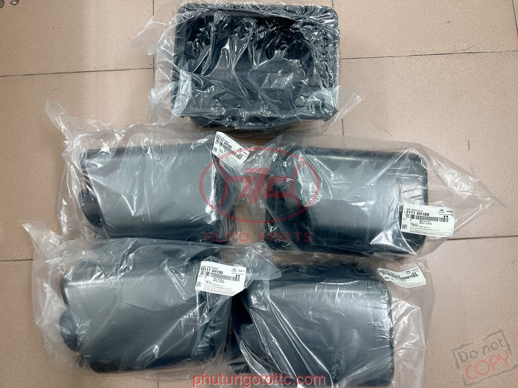 Nắp hộp lọc gió Grand Starex (trên) (281114H100)