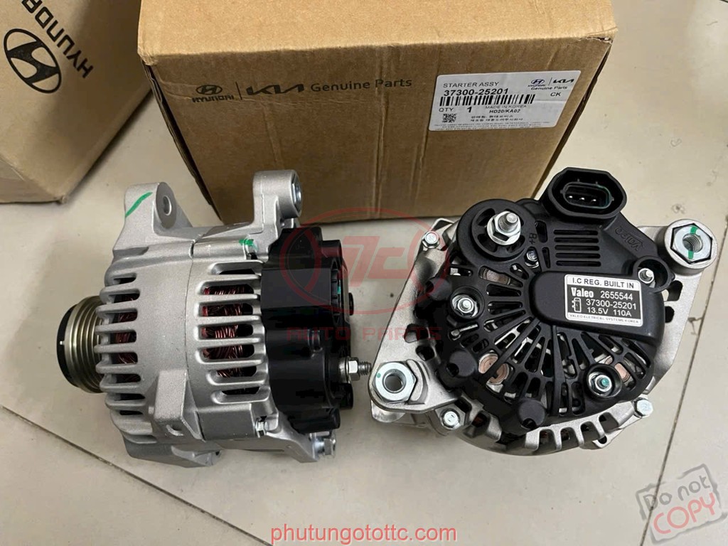 Máy phát Carens 2.0 (xăng)/Optima/K5/Sonata/Sportage/Santafe 10MY/Tucson 2010 (3 giắc) (373002G400 - 373002G500 - 3730025201)