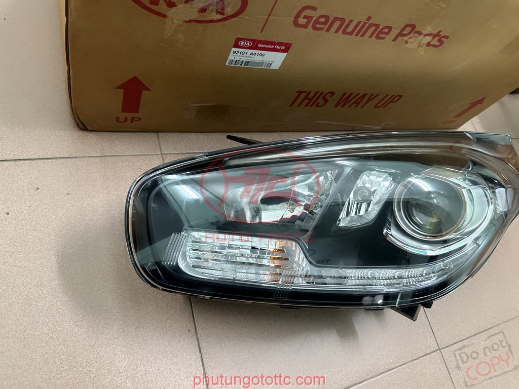 Mặt galant Kia Rondo 86350A4810