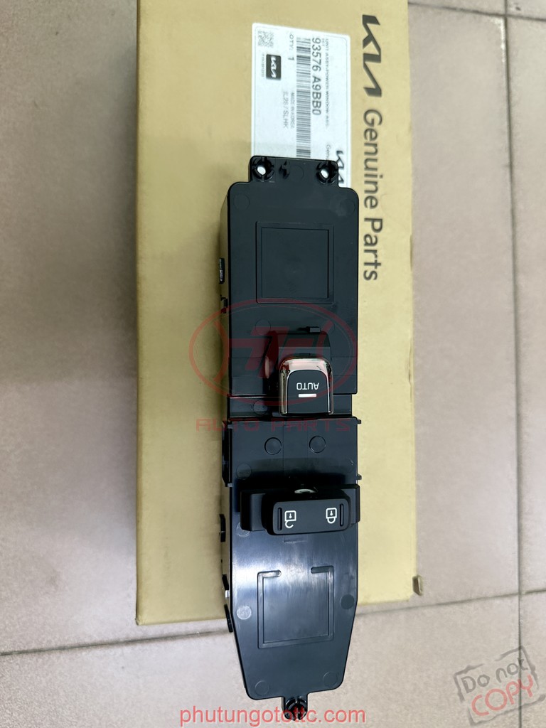 Công tắc lên kính trước Sedona 2020 (RH) auto (93576A9BB0)