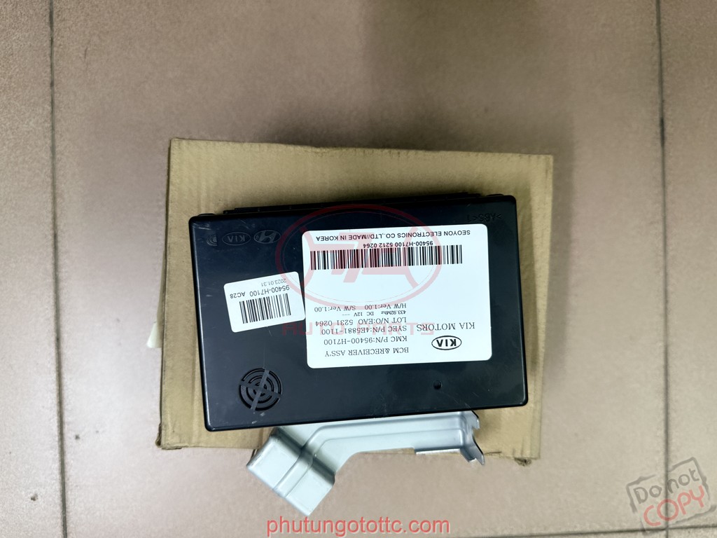 Gương chiếu hậu Soluto 2019 87620H7010