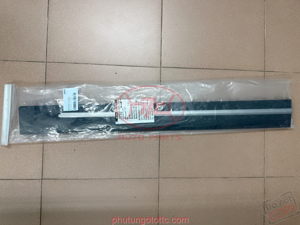 Nẹp cánh cửa trước Sonet 2022 (87721CC020 - 87722CC020)