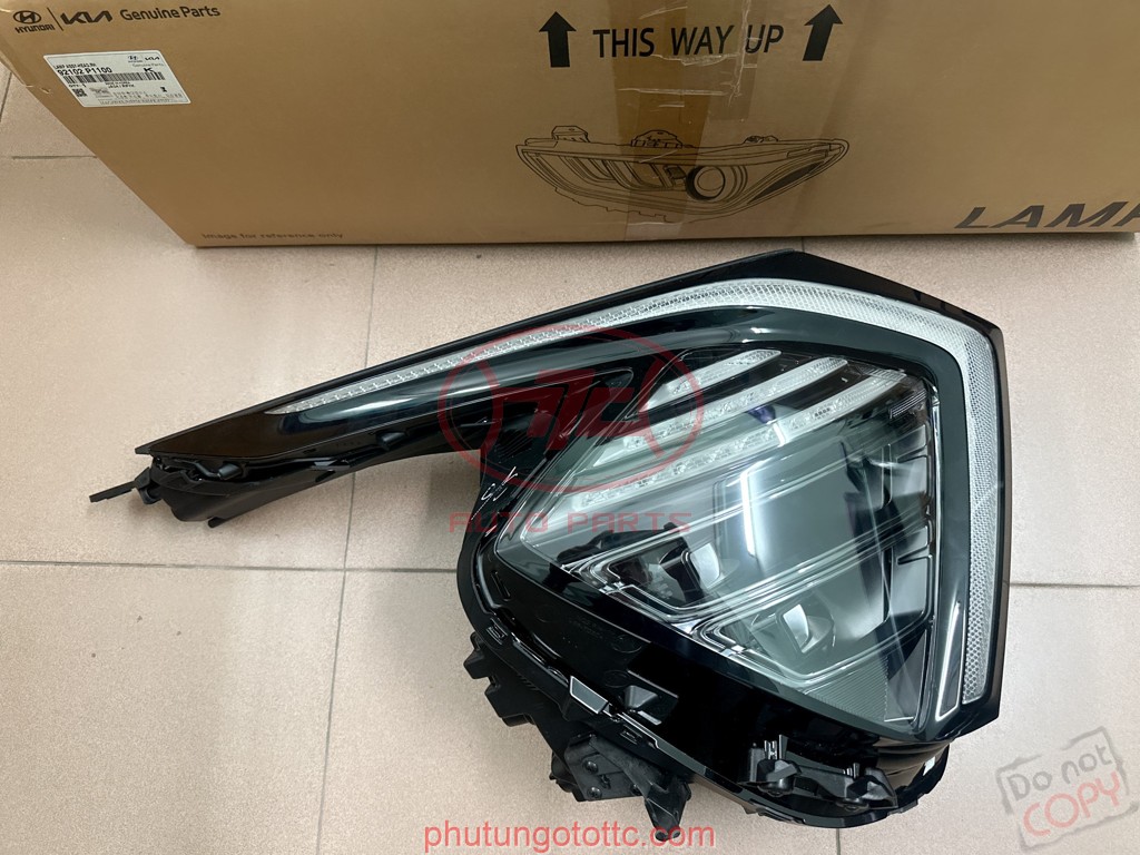 Trục cam Kia Sportage 2.0 New ( liền máng cam) 244002R100
