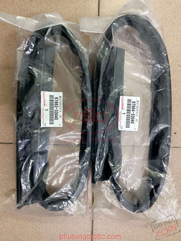 Gioăng cánh cửa trước dưới ES300 (6786333040 - 6786433040)