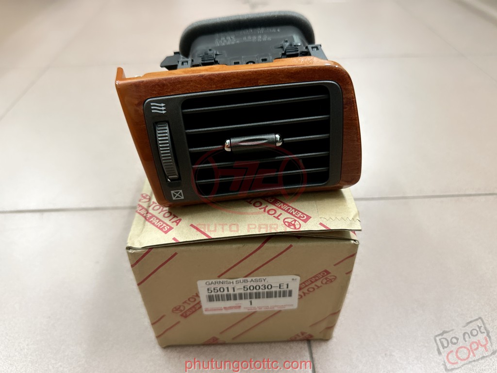 Cửa gió điều hòa táp lô Lexus LS430 2005 (LH) (5501150030E1)