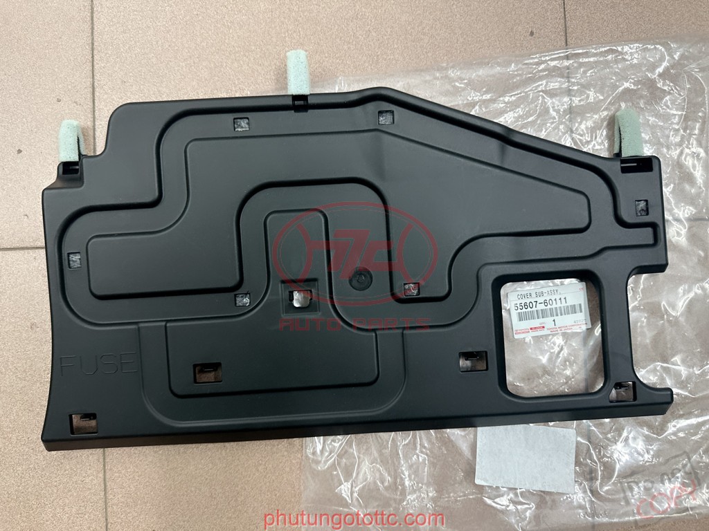 Gioăng mép trên đèn pha LX570 2012 - 2013 5339660040 - 5339560030