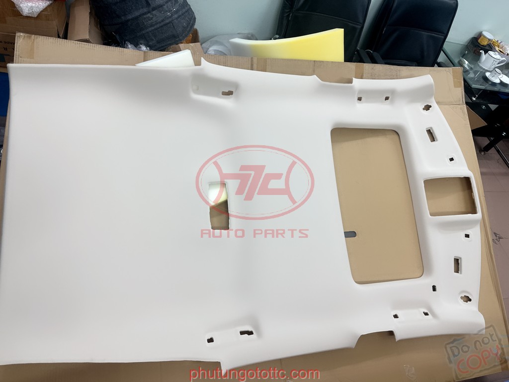 Táp bi trần xe Lexus RX300 2020 (6331048581A0)