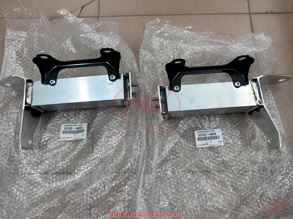 Giá bắt xương ba đờ xốc trước Lexus RX350 Premium 2024 (5210348010 - 5210248040)
