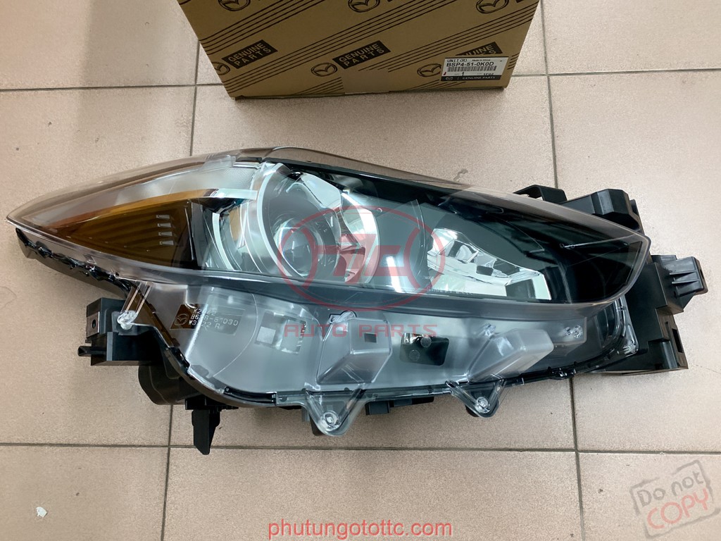 Đèn pha Mazda 3 2018 Hatback không xenon (BSP4510K0D - B63B51030)