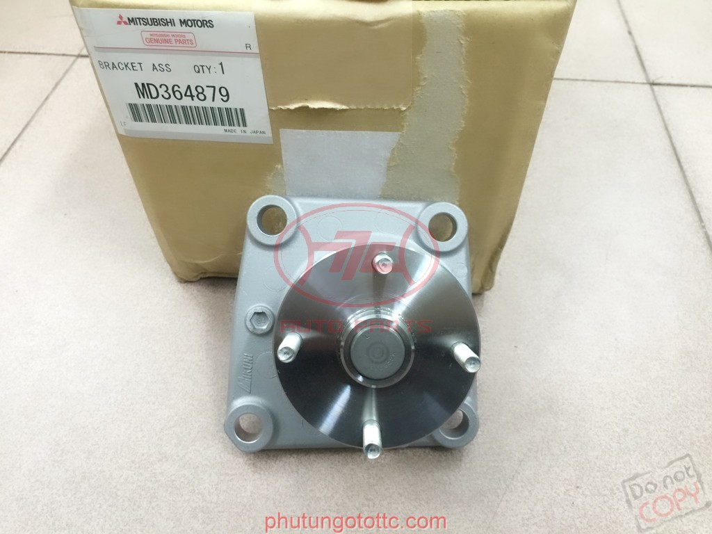 Piston phanh sau V73 - V93 MR407088