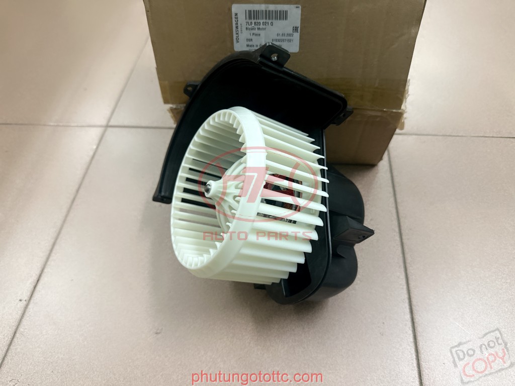Quạt gió điều hòa Audi Q7/Volkswagen Touareg/Porsche Cayenne (7L0820021Q)