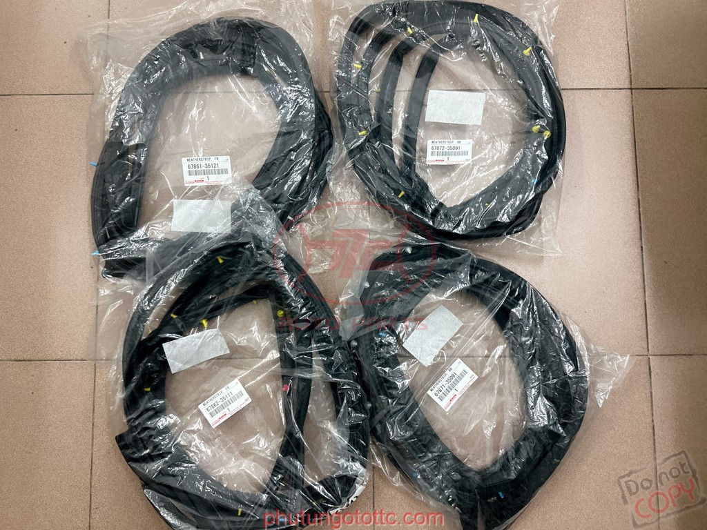 Gioăng cánh cửa trước sau 4Runner 2013 (6786235111 - 6786135121 - 6787235091 - 6787135091)