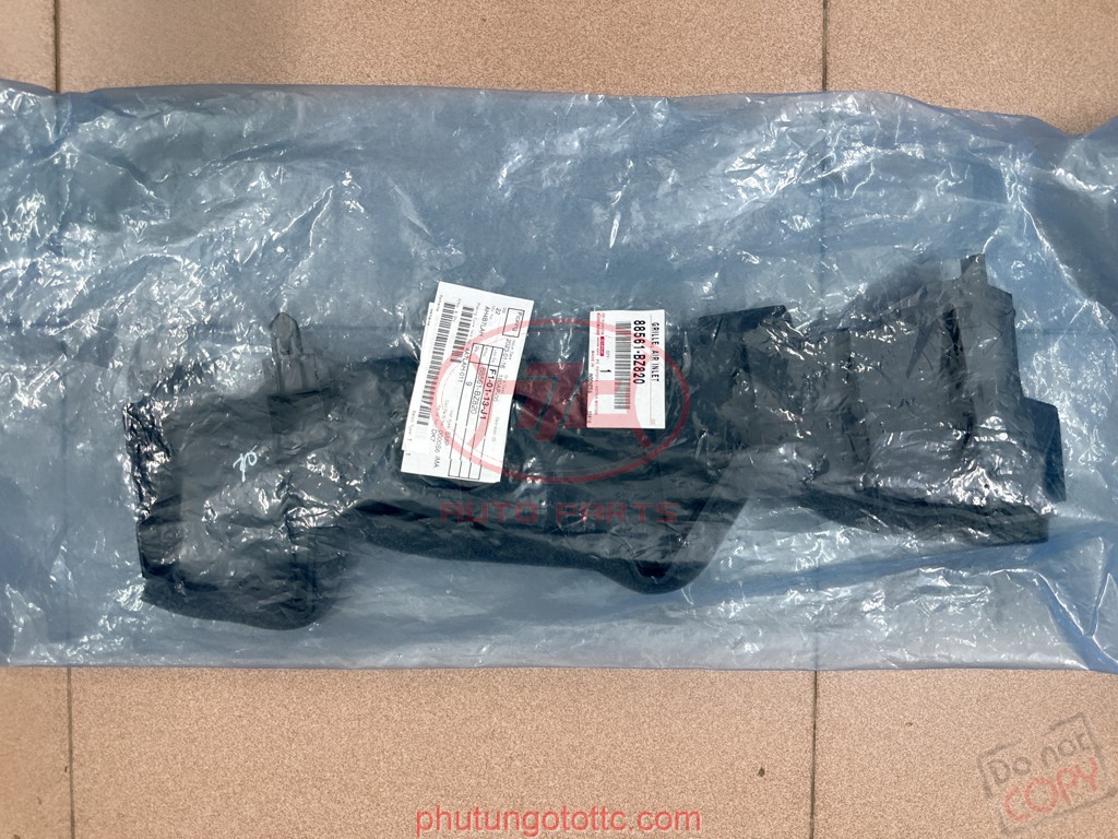 Ốp hướng gió két nước Avanza (88561BZ820)