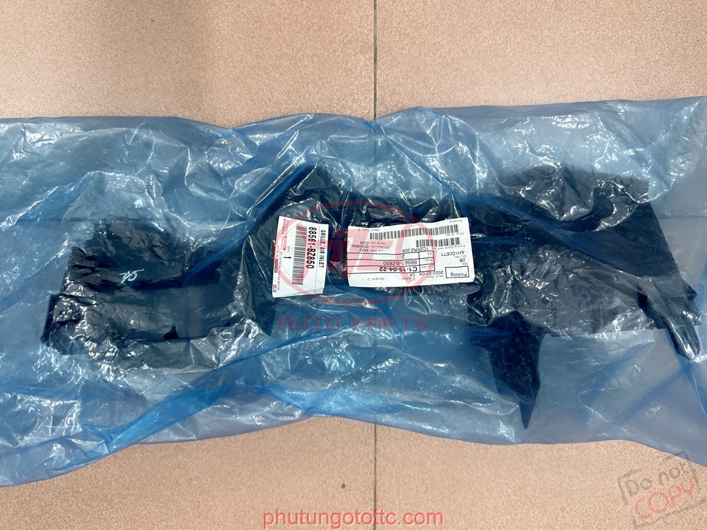 Ốp hướng gió két nước Avanza (88561BZ850)