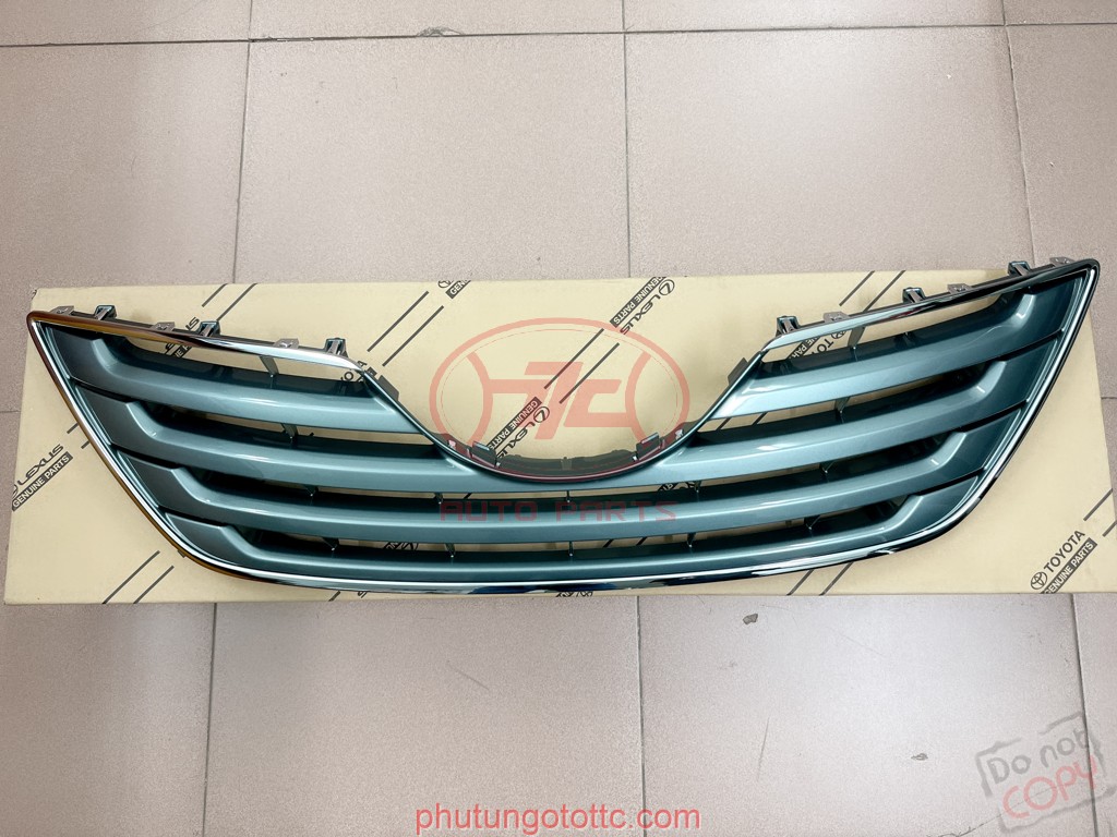 Đèn hậu ngoài Camry 2010 XLE 8156133400