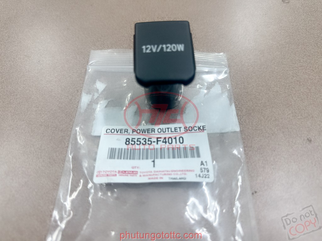 Đèn hậu ngoài Cross V 2020 không LED 815510A070 - 815610A070