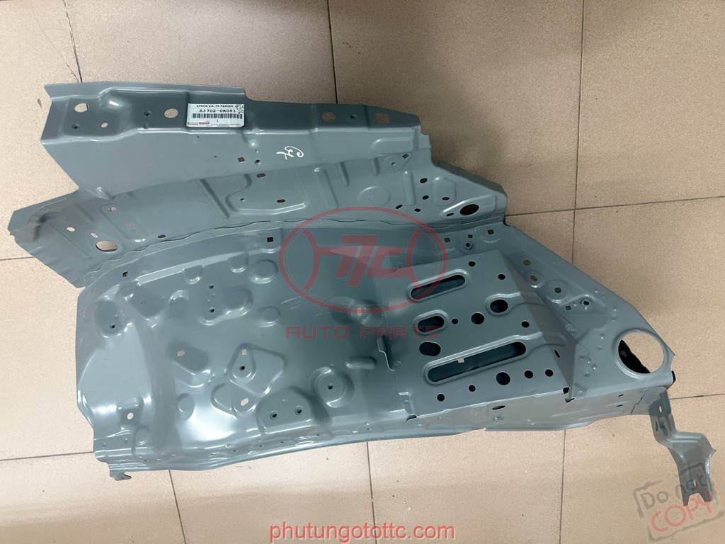 Táp bi trần xe Fortuner 