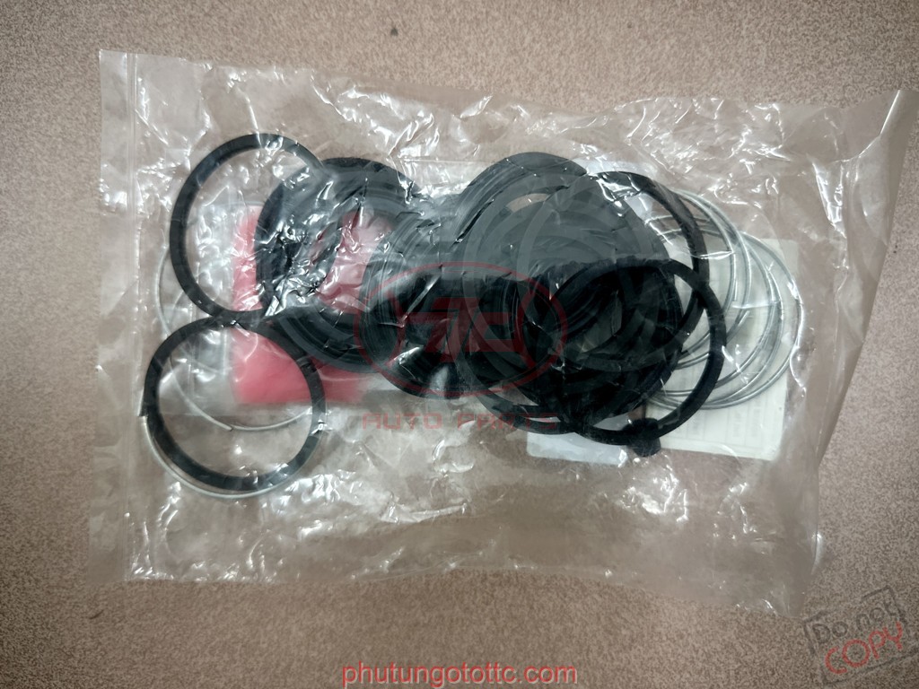 Cupen phanh trước Hilux 2021 2GD (044780K250)