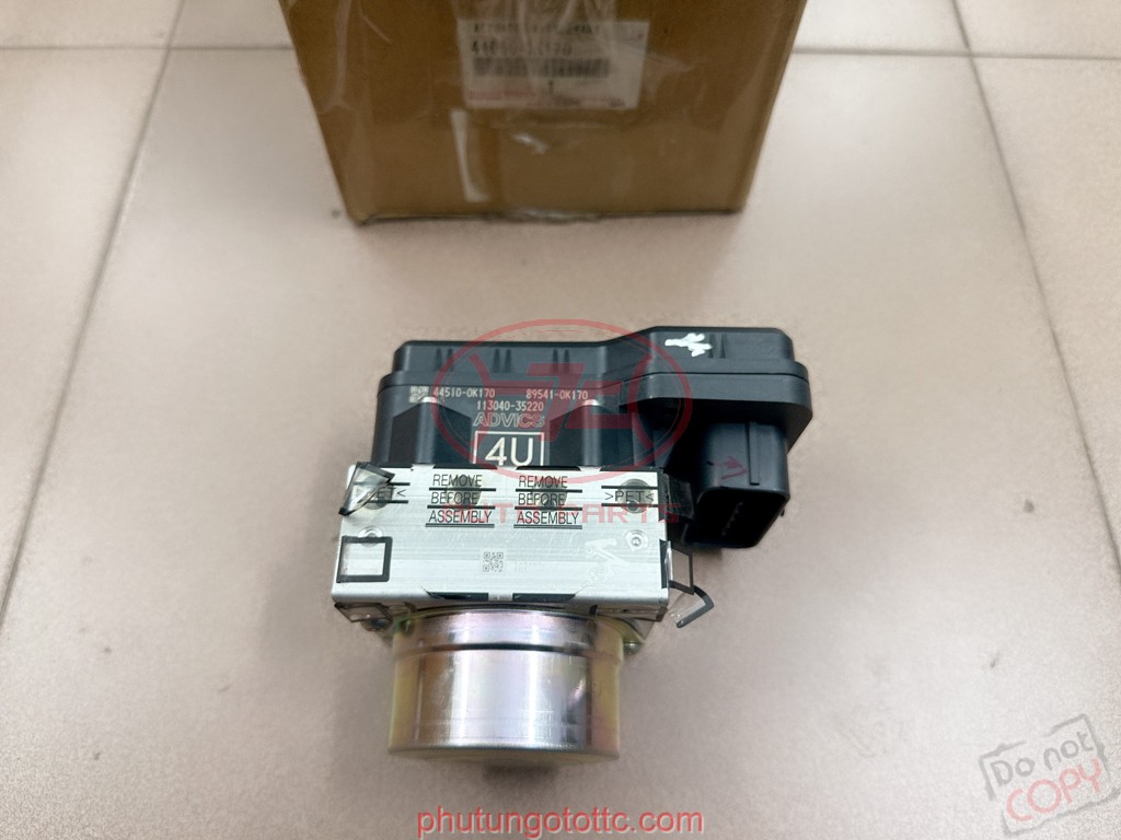 Bơm trợ lực lái Innova 443100k010