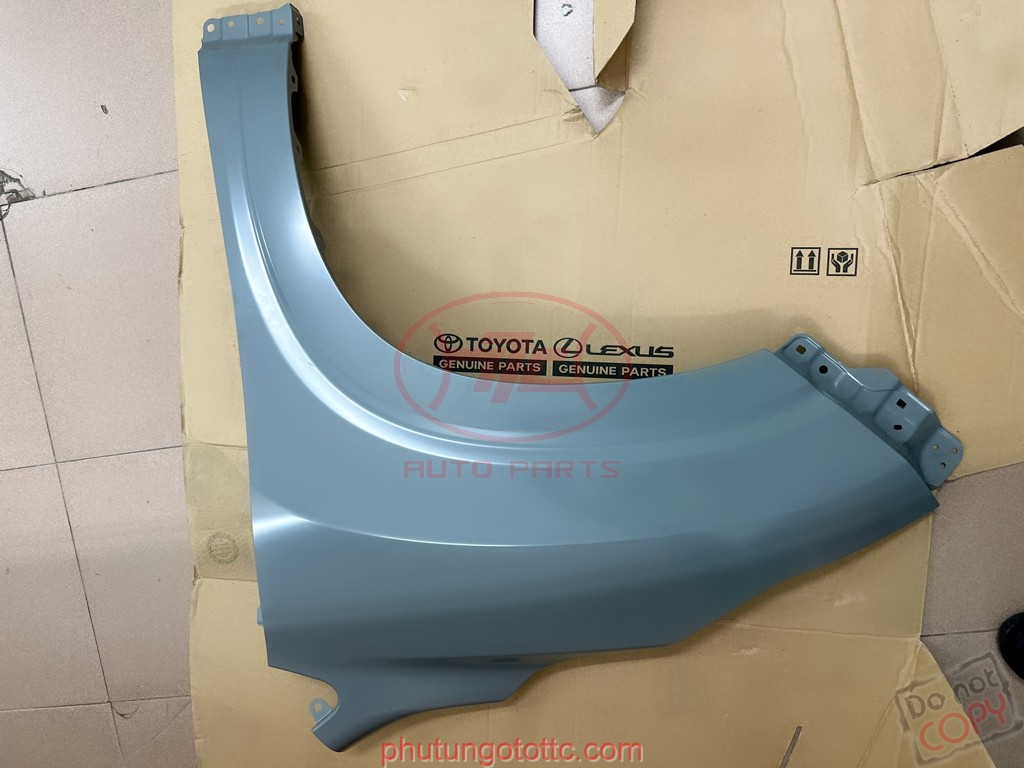 Tai xe trước Innova Cross 2023 (LH) (53812VT030)