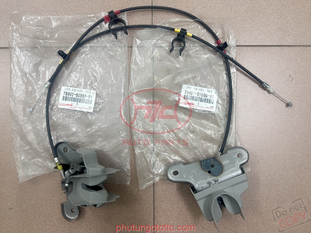 Ngoàm khóa ghế sau Land 2012 (7890160050B1 - 7890260050B1)