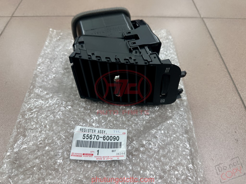 Cửa gió điều hòa táp lô Prado 2004-2008 (RH)(giữa) (5567060080)