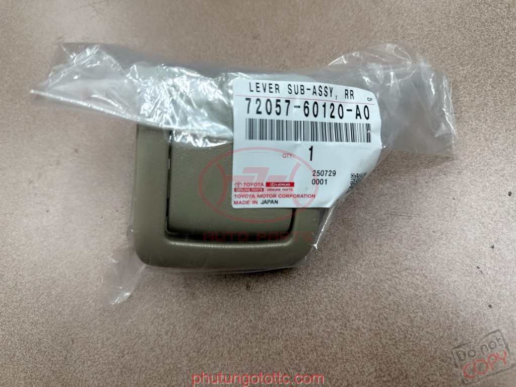 Ốp chân kính chắn gió Prado 2008-2010 5578460060