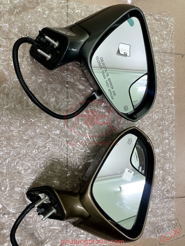 Gương chiếu hậu Venza 2013-2015 (879400T050 - 879100T050)