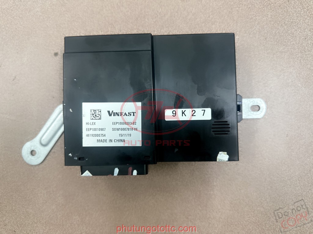 Hộp điều khiển mở cốp Vinfasf Lux A2.0 (EEP10010907)