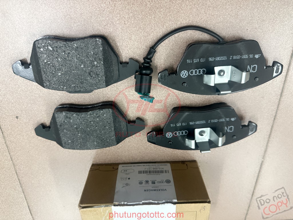 Má phanh trước Volkswagen Beetle 2018 (3C0698151J)